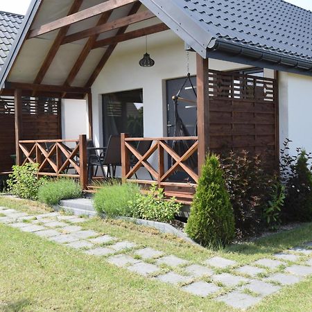 Zefir Domki Nad Morzem I Jeziorem Villa Jezierzany Exterior photo